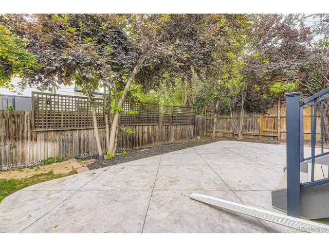 940 Kearney St, Denver, CO 80220