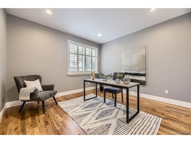 940 Kearney St, Denver, CO 80220