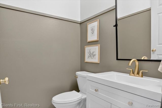 5150 Edward James Drive, Howell, MI 48843