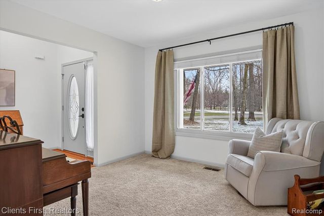 5150 Edward James Drive, Howell, MI 48843