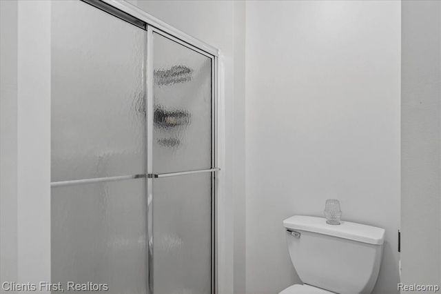 5150 Edward James Drive, Howell, MI 48843