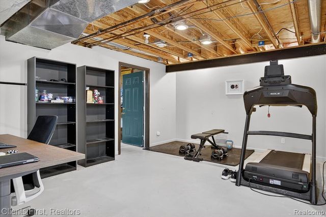 5150 Edward James Drive, Howell, MI 48843