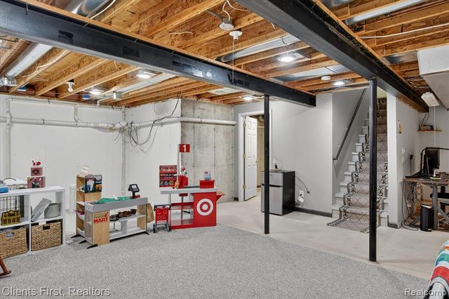 5150 Edward James Drive, Howell, MI 48843