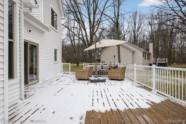 5150 Edward James Drive, Howell, MI 48843