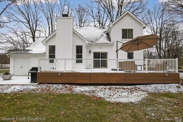 5150 Edward James Drive, Howell, MI 48843