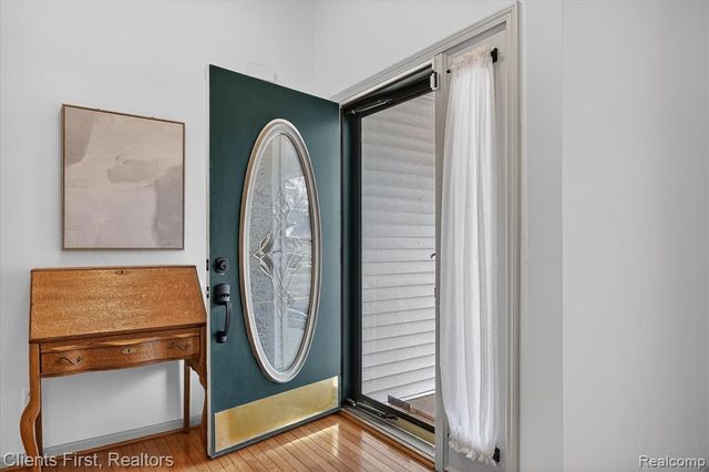 5150 Edward James Drive, Howell, MI 48843