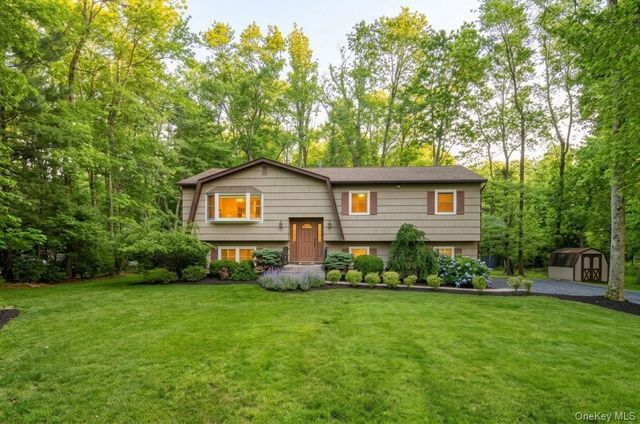 1 Earl Court, Monsey, NY 10952