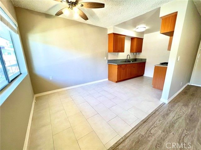 2306 Mira Vista Avenue 7, Montrose, CA 91020