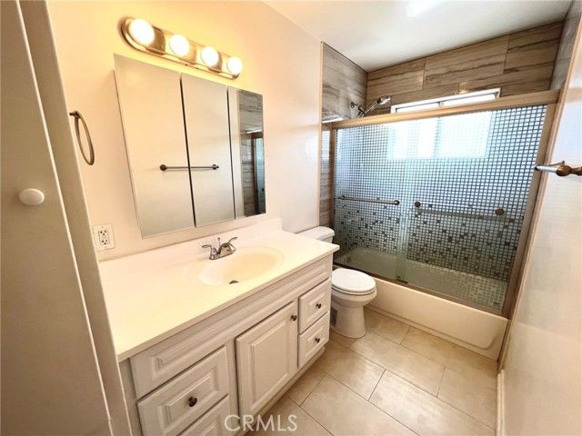 2306 Mira Vista Avenue 7, Montrose, CA 91020