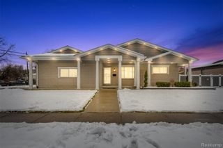 26611 Cecile Street, Dearborn Heights, MI 48127