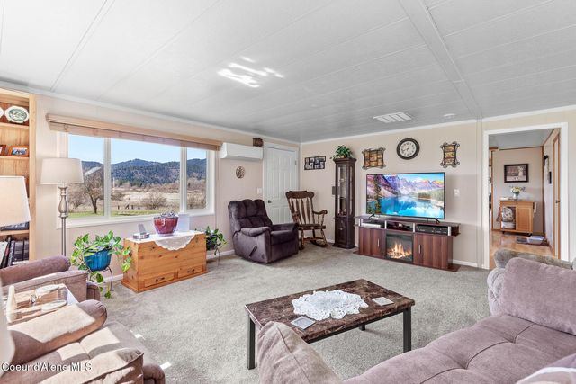 26789 S HIGHWAY 3, Cataldo, ID 83810