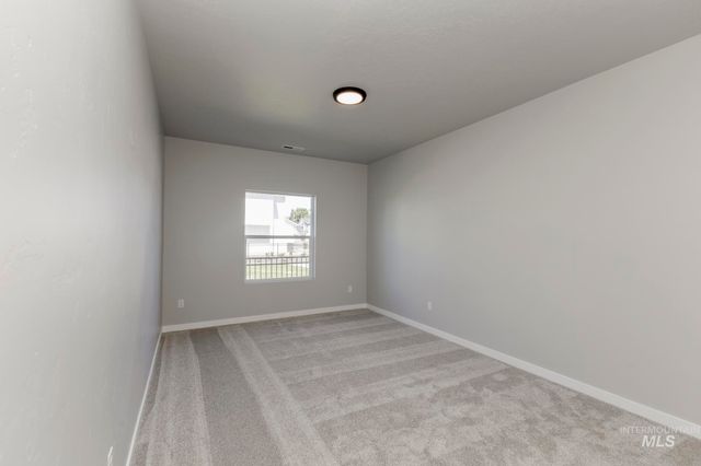 8269 E Bright Angel Dr, Nampa, ID 83687