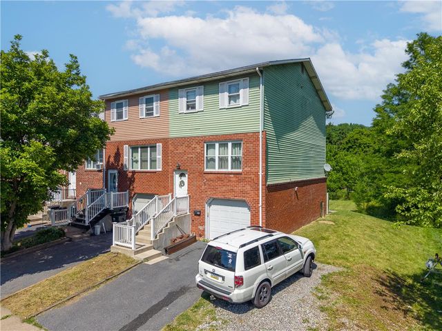 101 Old Forge Drive, Bath Boro, PA 18014