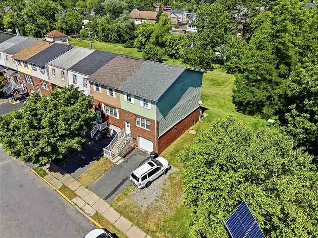 101 Old Forge Drive, Bath Boro, PA 18014