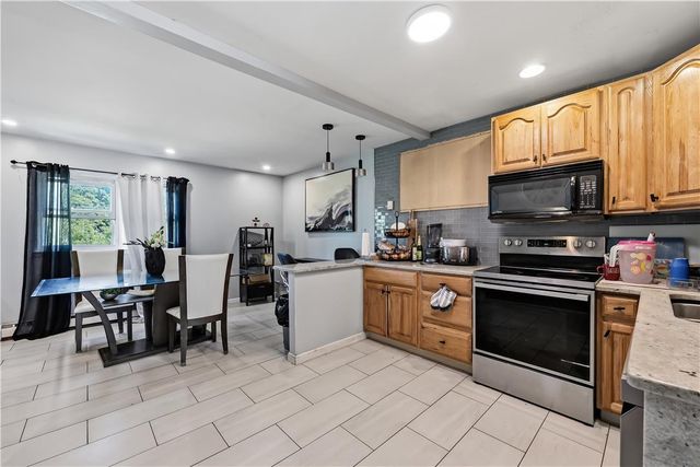 101 Old Forge Drive, Bath Boro, PA 18014