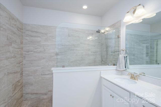 5027 American Bittern Lane, Charlotte, NC 28214