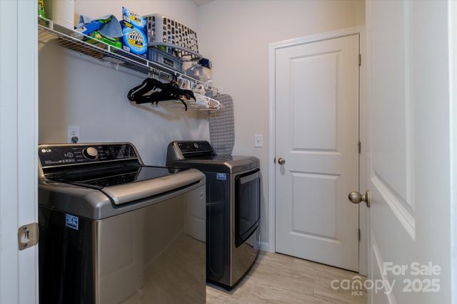 5027 American Bittern Lane, Charlotte, NC 28214
