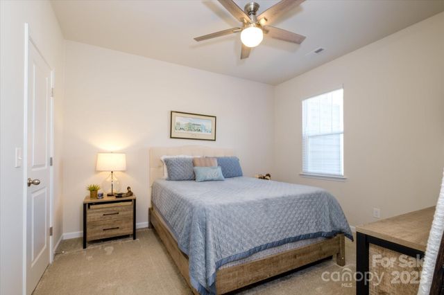 5027 American Bittern Lane, Charlotte, NC 28214