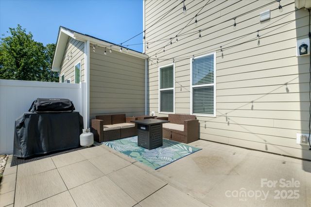 5027 American Bittern Lane, Charlotte, NC 28214