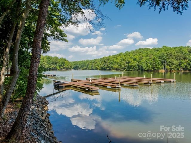 5027 American Bittern Lane, Charlotte, NC 28214