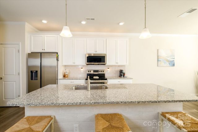 5027 American Bittern Lane, Charlotte, NC 28214