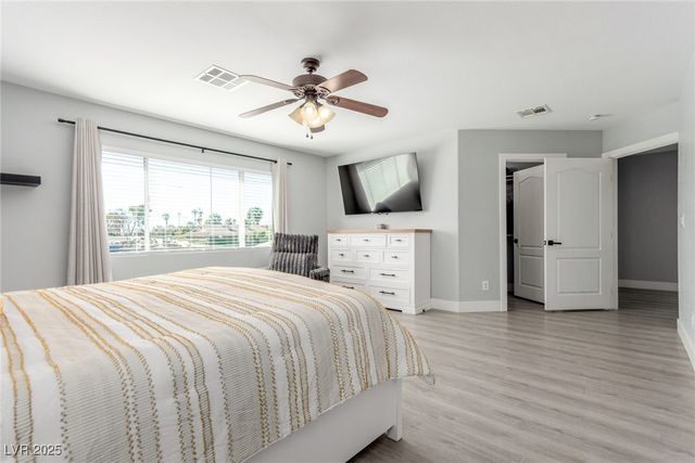 6343 Mahogany Peak Avenue, Las Vegas, NV 89110