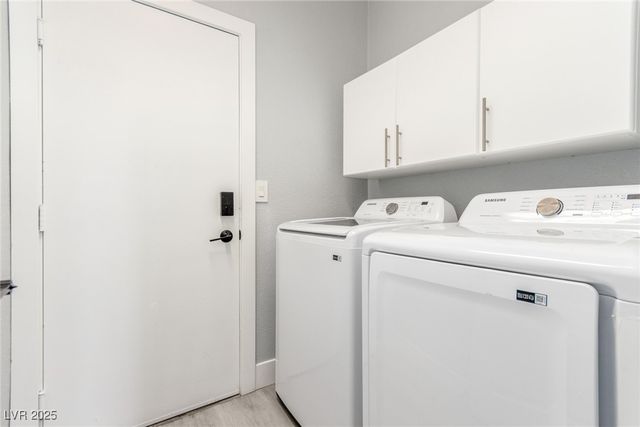 6343 Mahogany Peak Avenue, Las Vegas, NV 89110