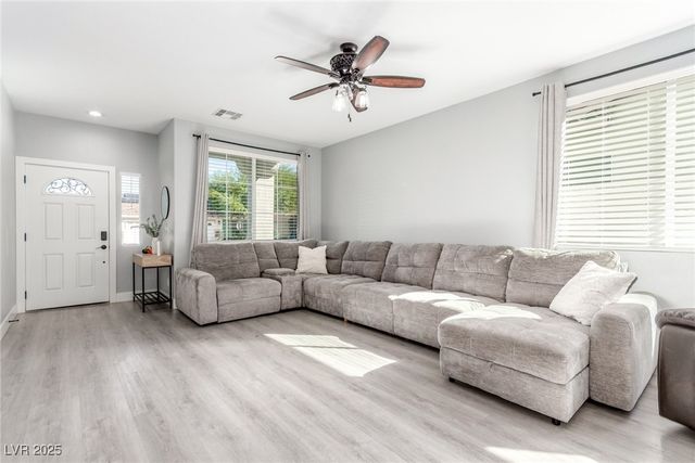 6343 Mahogany Peak Avenue, Las Vegas, NV 89110