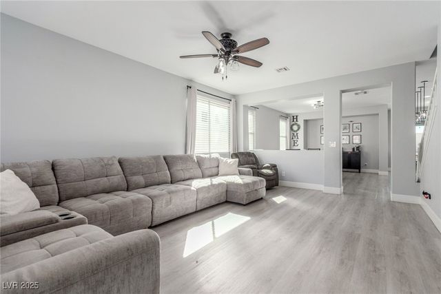 6343 Mahogany Peak Avenue, Las Vegas, NV 89110