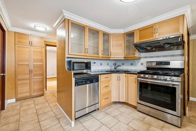 186 Granite Ave, Milton, MA 02186