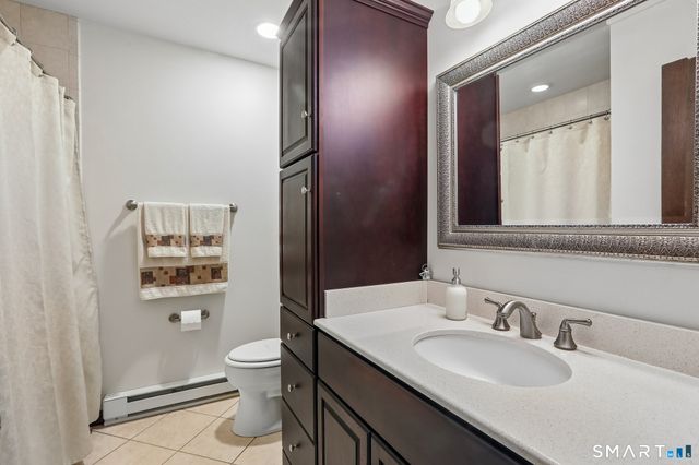 14 Clark Road, New Fairfield, CT 06812