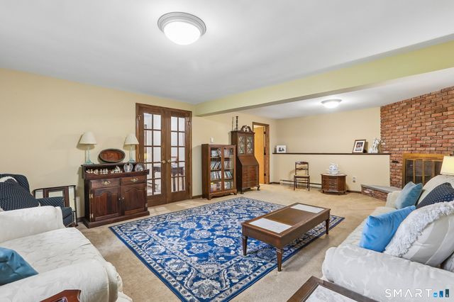 14 Clark Road, New Fairfield, CT 06812