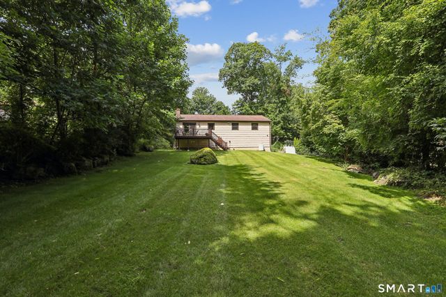 14 Clark Road, New Fairfield, CT 06812