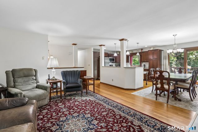 14 Clark Road, New Fairfield, CT 06812