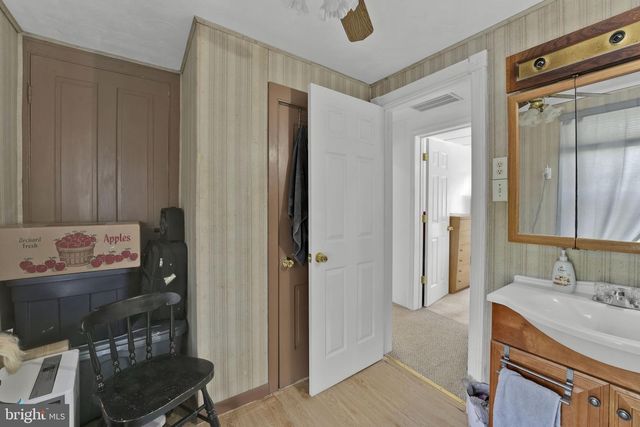 799 HANOVER PIKE, Littlestown, PA 17340