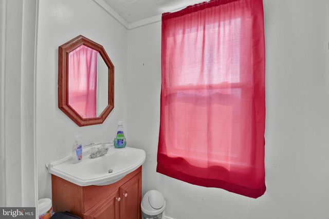 799 HANOVER PIKE, Littlestown, PA 17340