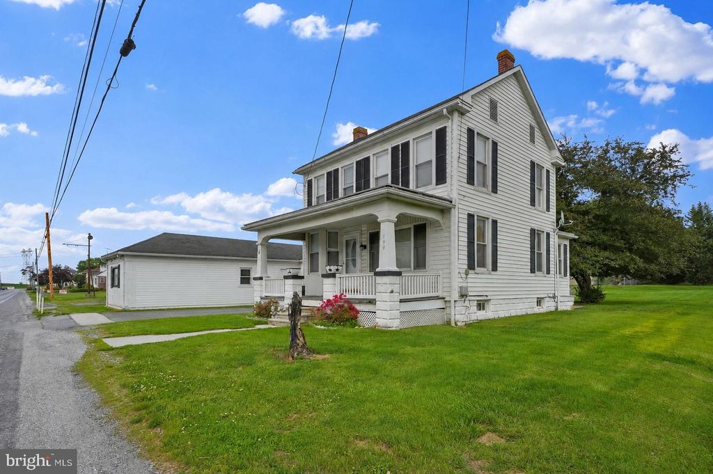 799 HANOVER PIKE, Littlestown, PA 17340