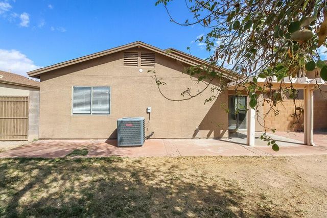 1191 E Desert Moon Trail, San Tan Valley, AZ 85143