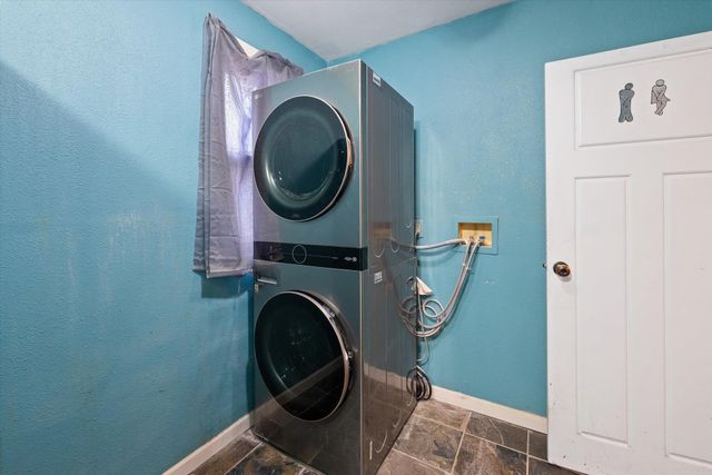 2715 E Diamond Ave, Spokane, WA 99217