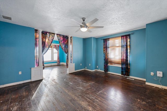 2715 E Diamond Ave, Spokane, WA 99217