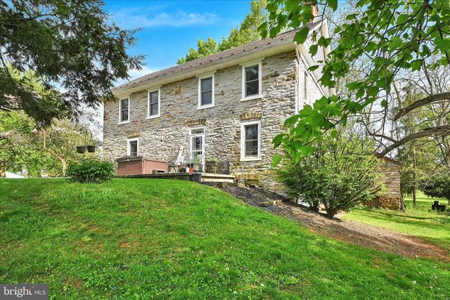 177 VALLEY LN, Annville, PA 17003
