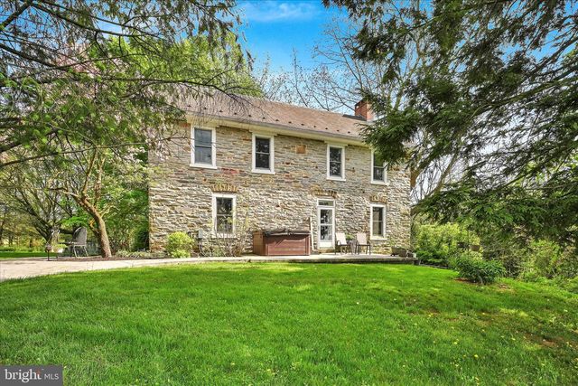 177 VALLEY LN, Annville, PA 17003