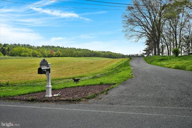 177 VALLEY LN, Annville, PA 17003