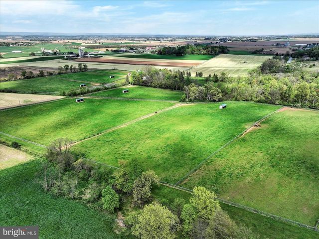 177 VALLEY LN, Annville, PA 17003