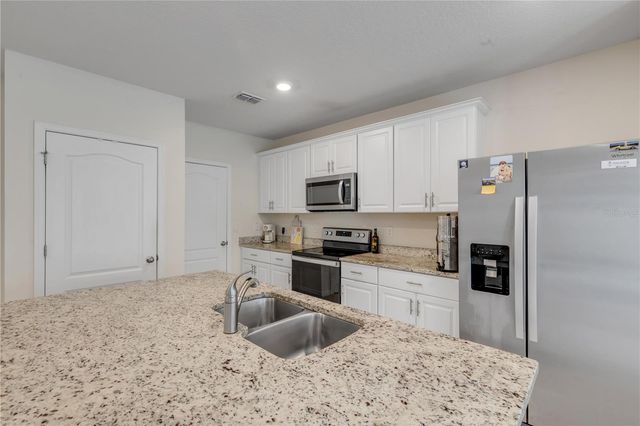 60 BELLA OAKS DRIVE, Port Orange, FL 32129