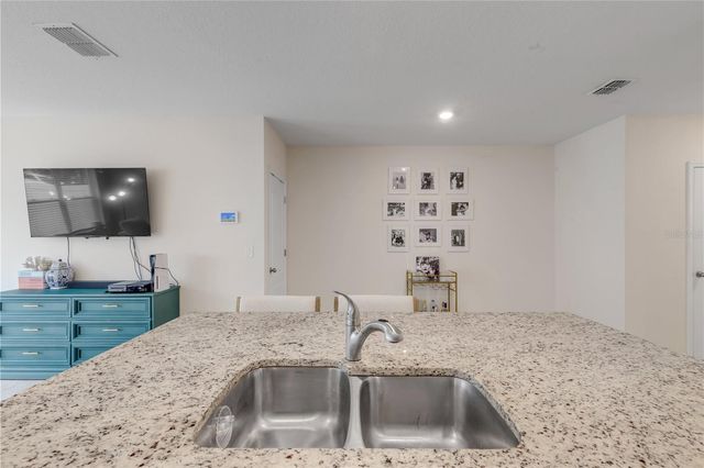 60 BELLA OAKS DRIVE, Port Orange, FL 32129