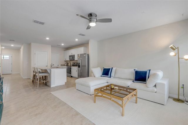 60 BELLA OAKS DRIVE, Port Orange, FL 32129