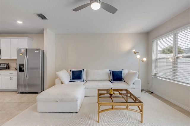 60 BELLA OAKS DRIVE, Port Orange, FL 32129