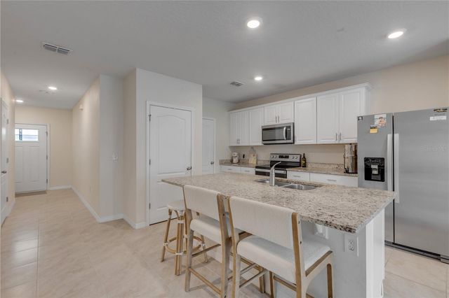 60 BELLA OAKS DRIVE, Port Orange, FL 32129