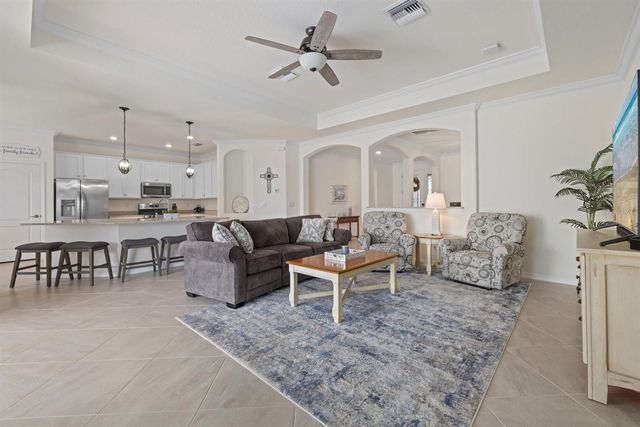 17610 POLO TRAIL, Lakewood Ranch, FL 34211